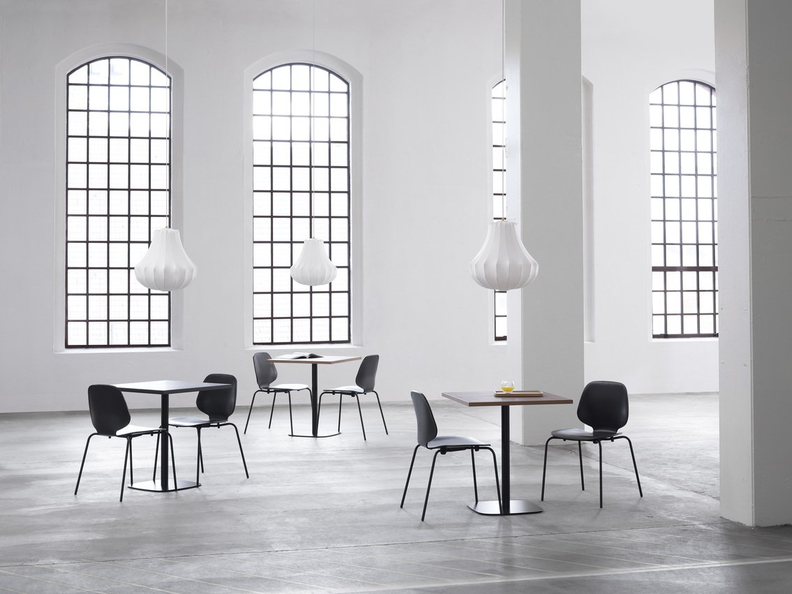 Normann Copenhagen MY CHAIR STEEL (ブラックアッシュ) - Image 9